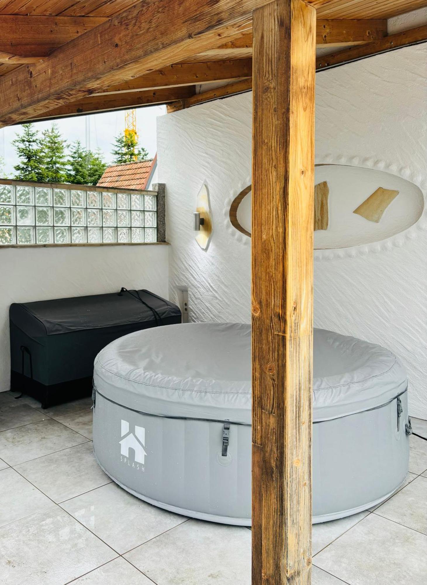 Jacuzzi Terrasse 55' Tv Kueche Regendusche Apartment Bad Bellingen Exterior photo